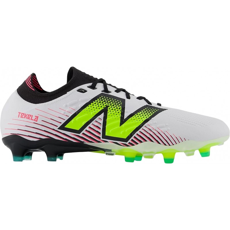 Bota New Balance Tekela Pro Low Laced FG V4+